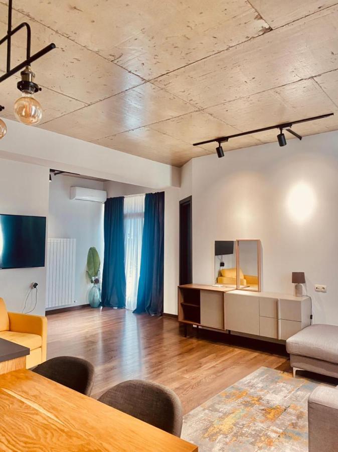 Apartment Sixteen Tbilisi Exterior photo