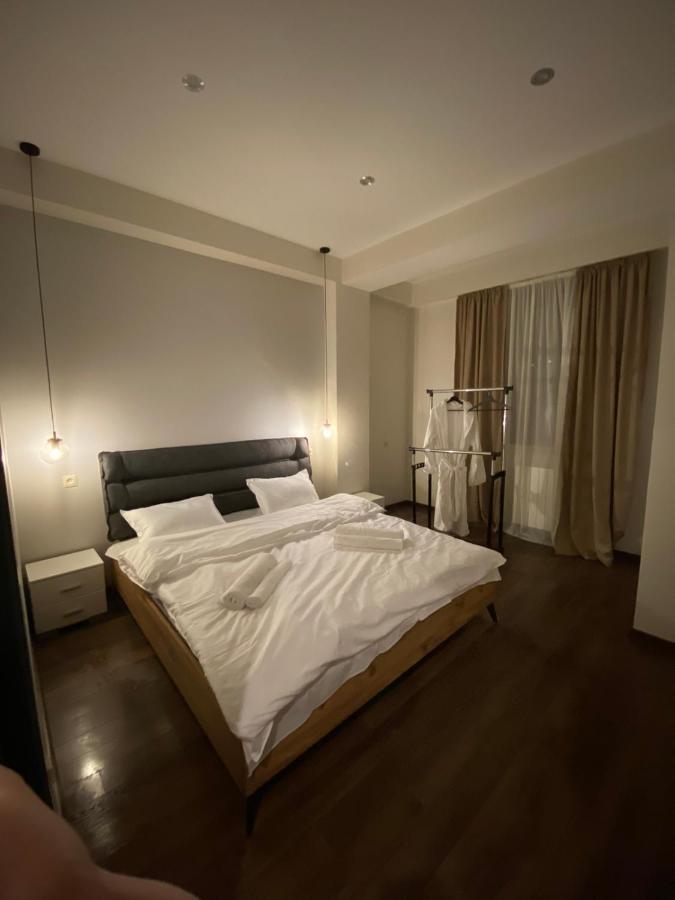 Apartment Sixteen Tbilisi Exterior photo