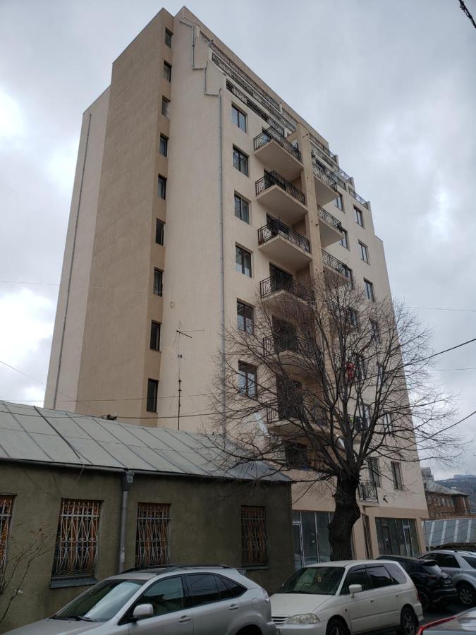 Apartment Sixteen Tbilisi Exterior photo